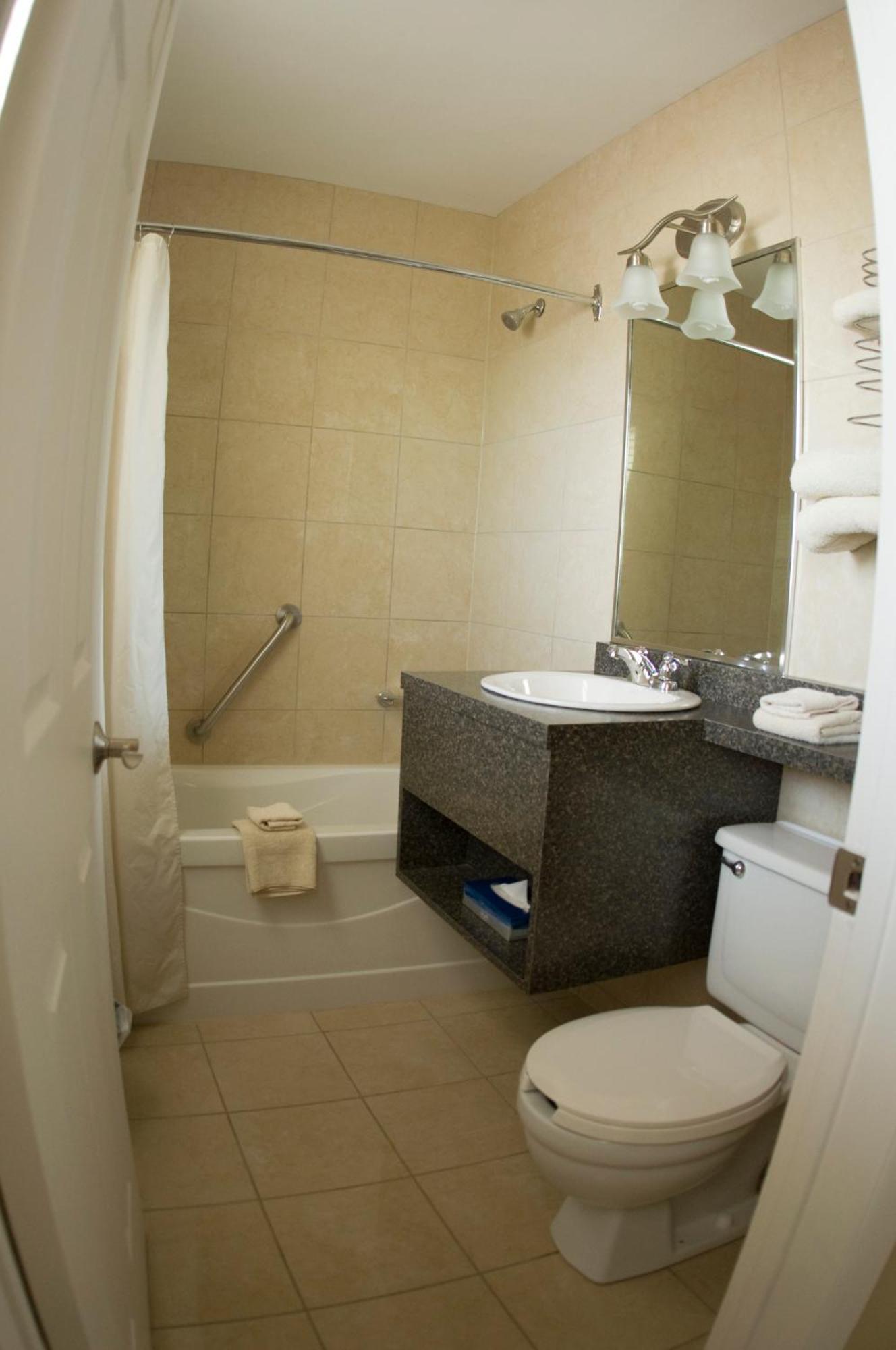 Falls Manor Resort Niagara Falls Room photo